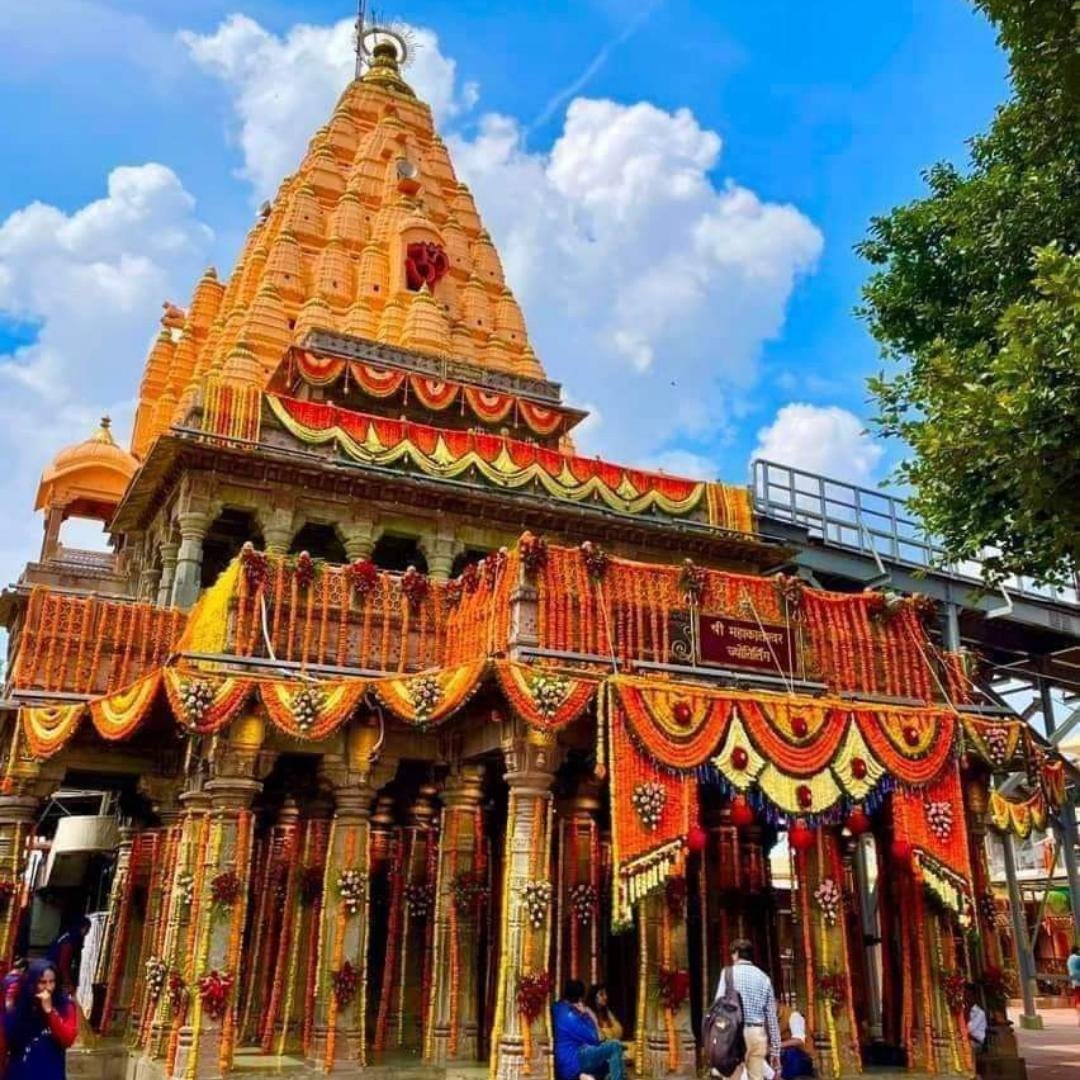 Madhya Pradesh Jyotirlinga Tour Package – 3 Days / 2 Nights